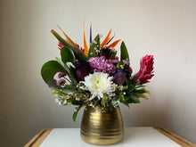Load image into Gallery viewer, Goldie Bouquet
