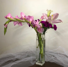 Load image into Gallery viewer, Customized Bouquet
