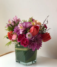 Load image into Gallery viewer, Sunkisses Bouquet
